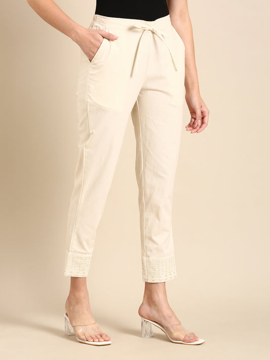 Reet Embroidered Beige Pant